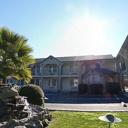 Cloverdale Wine Country Inn & Suites Exteriér fotografie