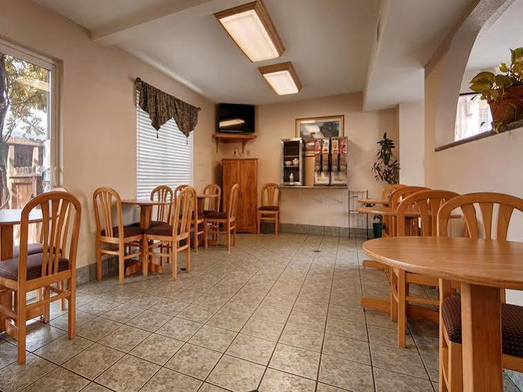 Cloverdale Wine Country Inn & Suites Exteriér fotografie