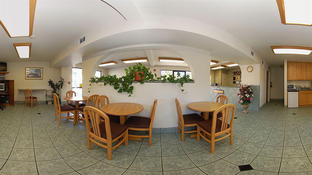 Cloverdale Wine Country Inn & Suites Exteriér fotografie